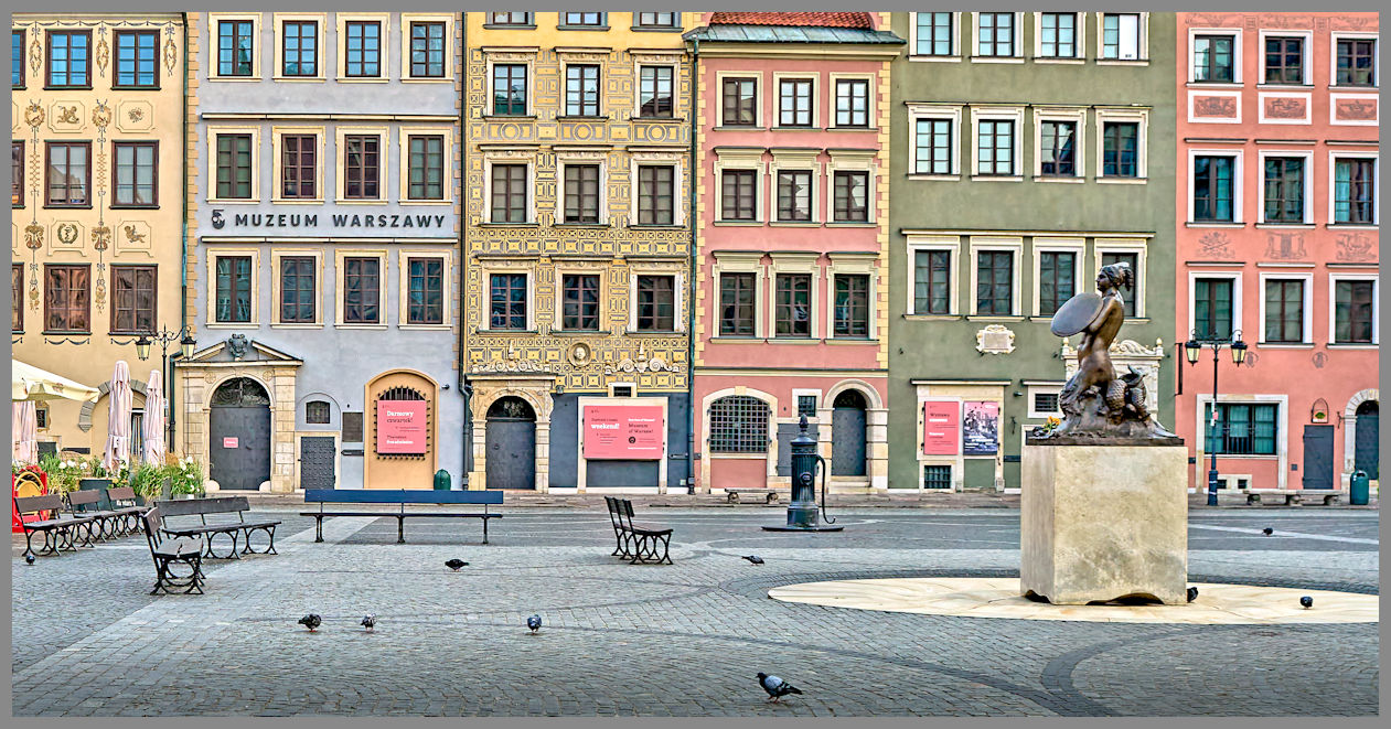 la Piazza della Città Vecchia